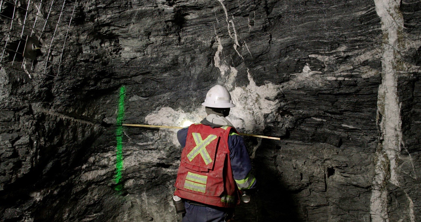 Visible sulfide mineralization in the bottom sill development.