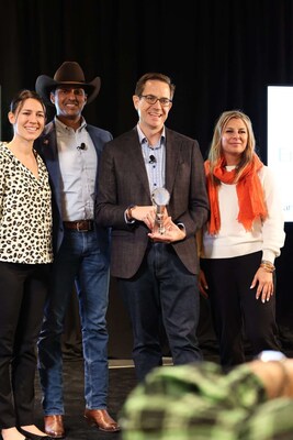 The EarthX Climate Tech Prize is an impactful pitch competition spotlighting cutting-edge early-stage startups providing innovative solutions to global climate challenges.